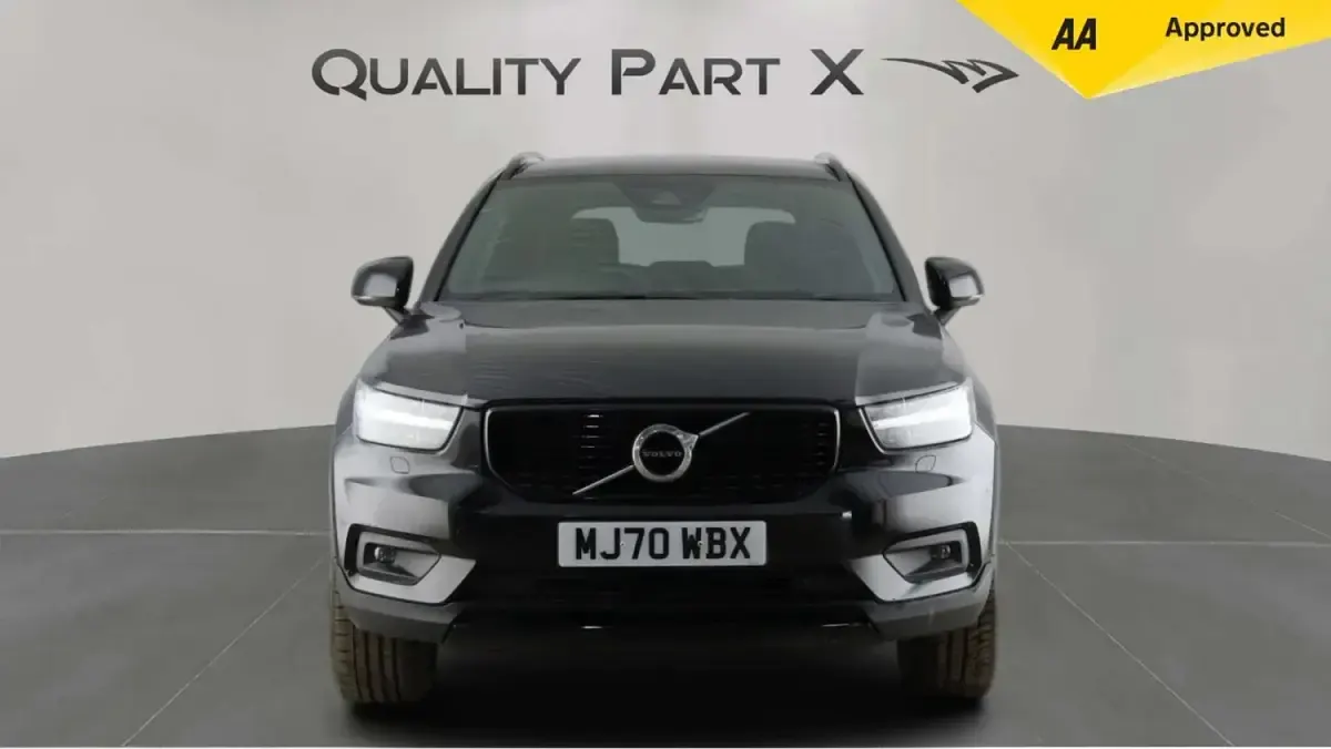 Used Volvo XC40 R-Design Pro 197 HP (144 kW) 2020 Black SUV
