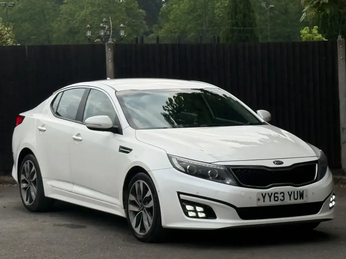 Used Kia Optima 136 HP (100 kW) 2014 White Sedan