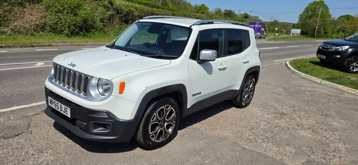 Usado Jeep Renegade Limited 120 HP (88 kW) 2015 Branco SUV