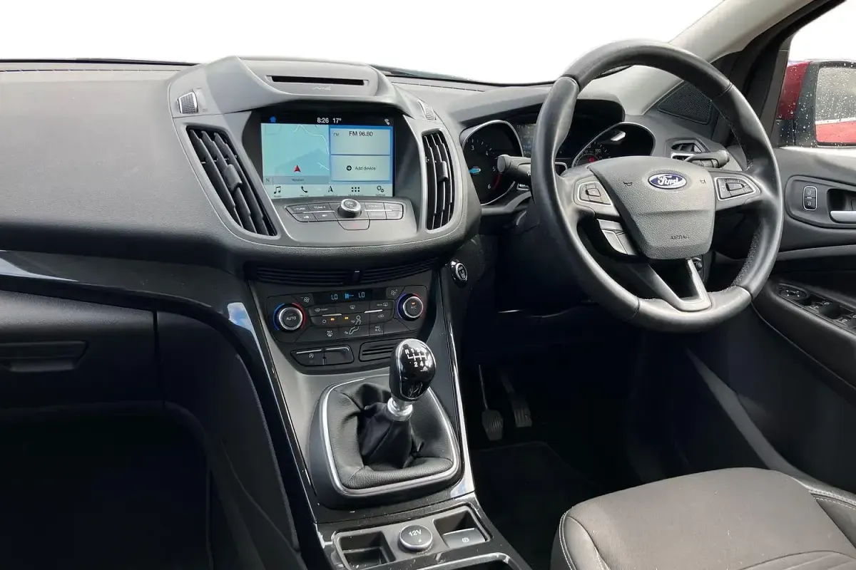 Used Ford Kuga Titanium 120 HP (88 kW) 2018 Red SUV