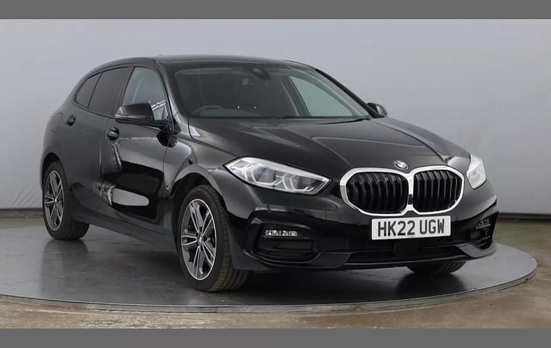 Jet black Used 2022 BMW 118 Sport Line Hatchback | £19,719 (Good price) - Image 1/4