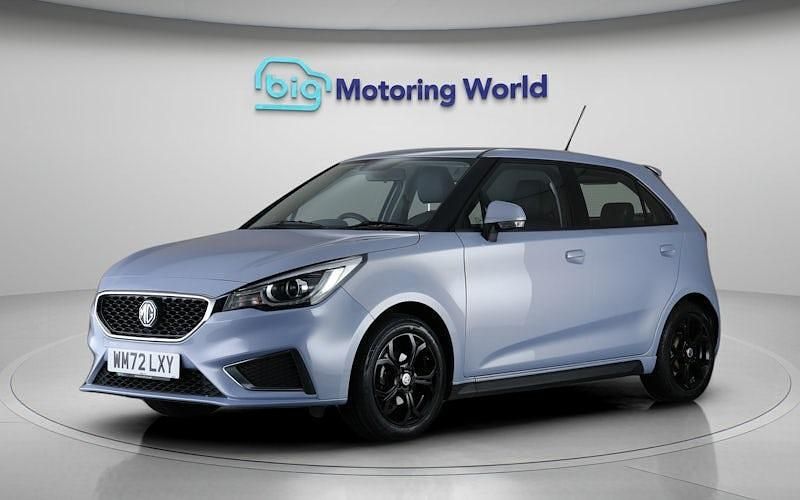 Usado MG MG3 Exclusive 106 HP (77 kW) 2023 Prateado Citadino