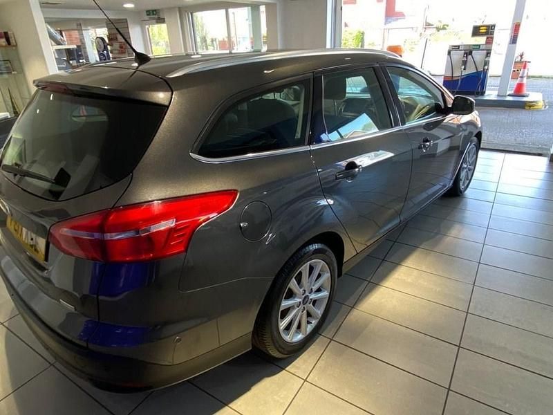 Used Ford Focus Titanium 2017 Grey Estate