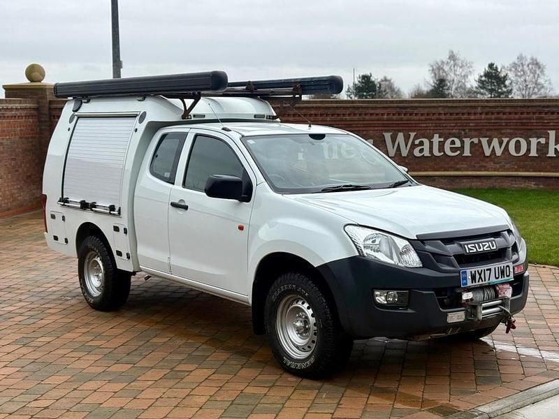Used Isuzu D-Max 2017 White Pickup