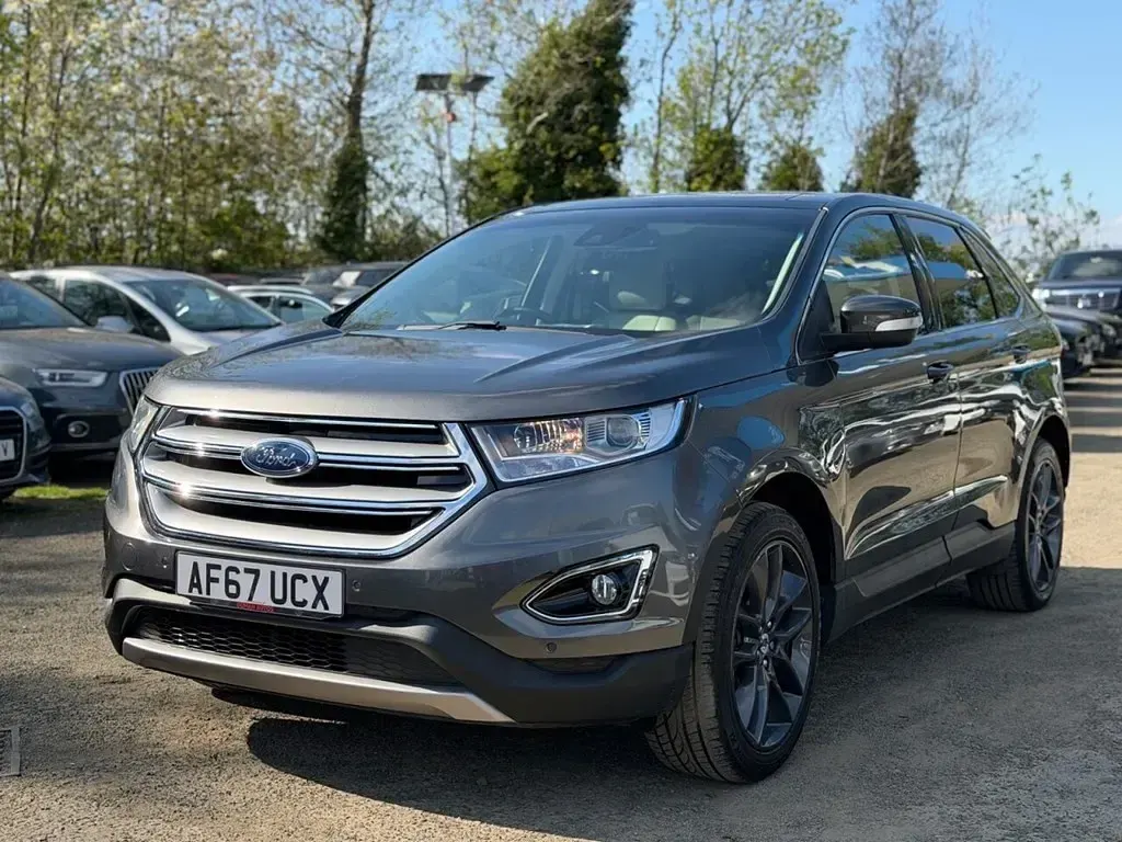 Used Ford Edge Titanium 210 HP (154 kW) 2017 Grey SUV