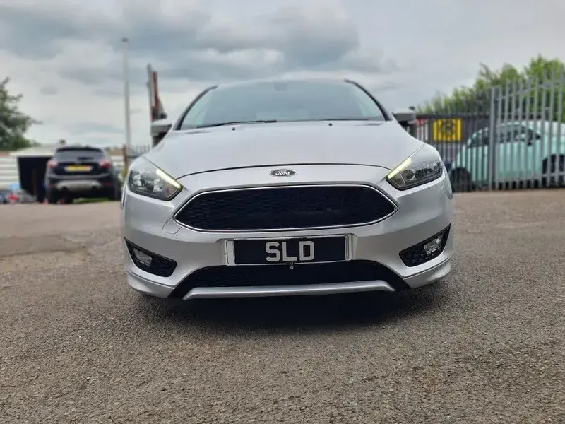 Used Ford Focus Zetec 2015 Silver