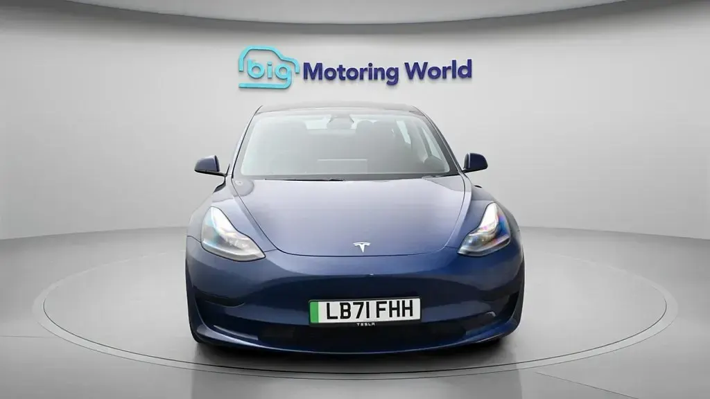Usado Tesla Model 3 Standard Range Plus 177 kW (241 CV) 2021 Berlina