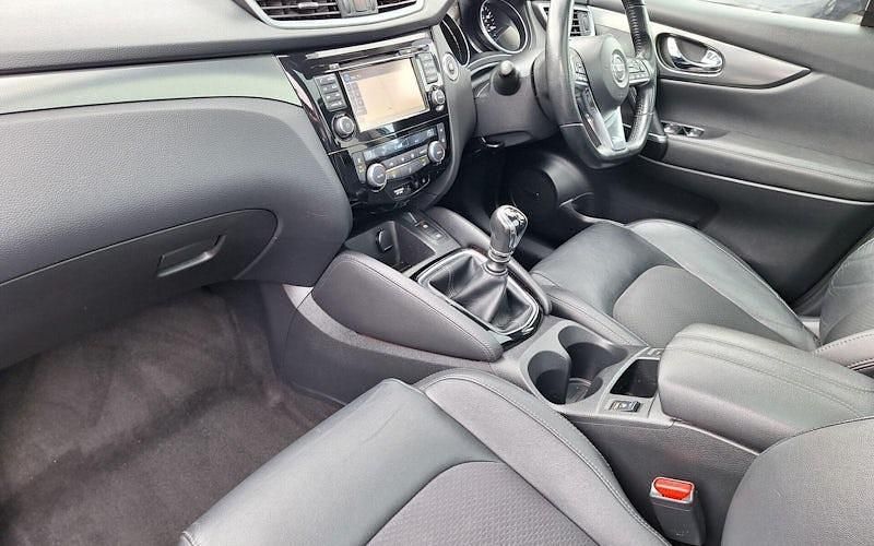 Used Nissan Qashqai Tekna 116 HP (85 kW) 2018 SUV