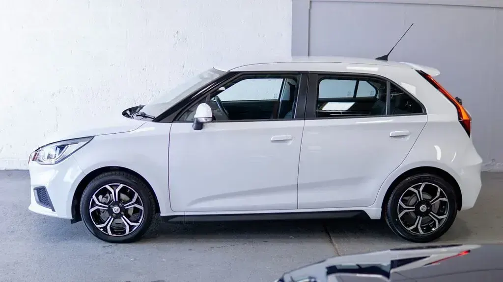 Used MG MG3 Excite 2022 White Hatchback