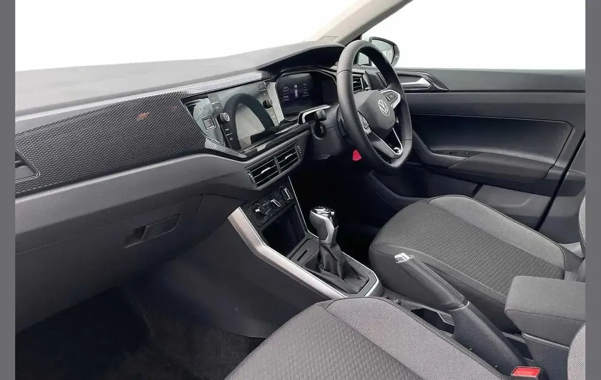 Used VW Polo Match 95 HP (69 kW) 2025 White Hatchback