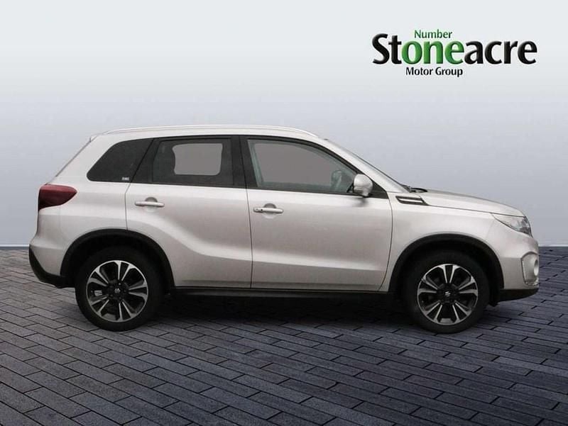 Used Suzuki Vitara SZ5 129 HP (94 kW) 2023 Silver SUV