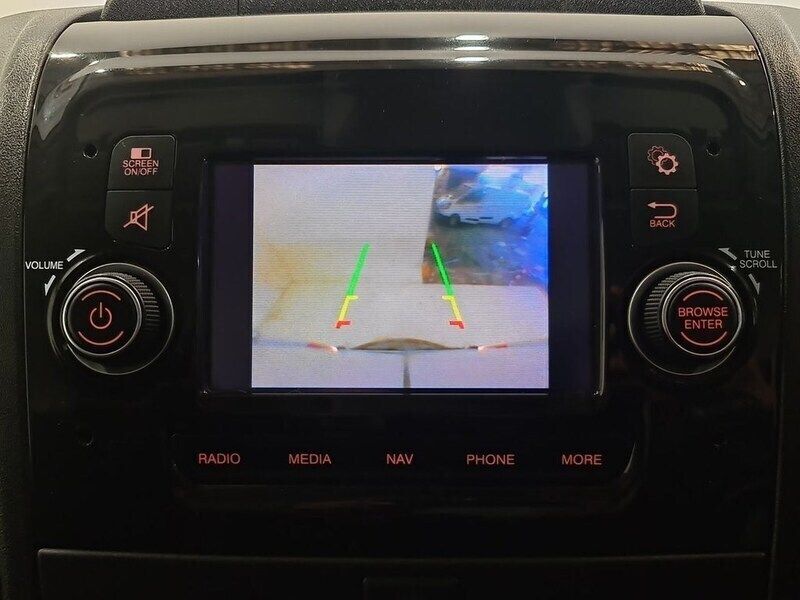 Image 2/3
