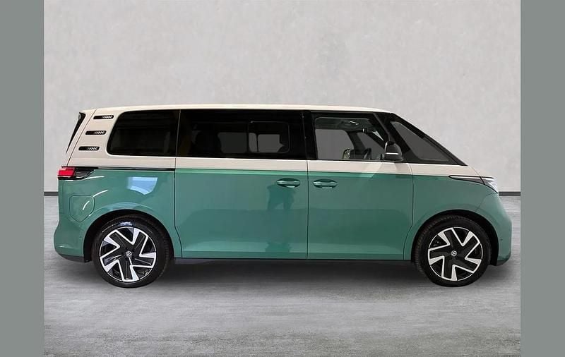 Used VW ID. Buzz Pro 210 kW (286 HP) 2025 White MPV