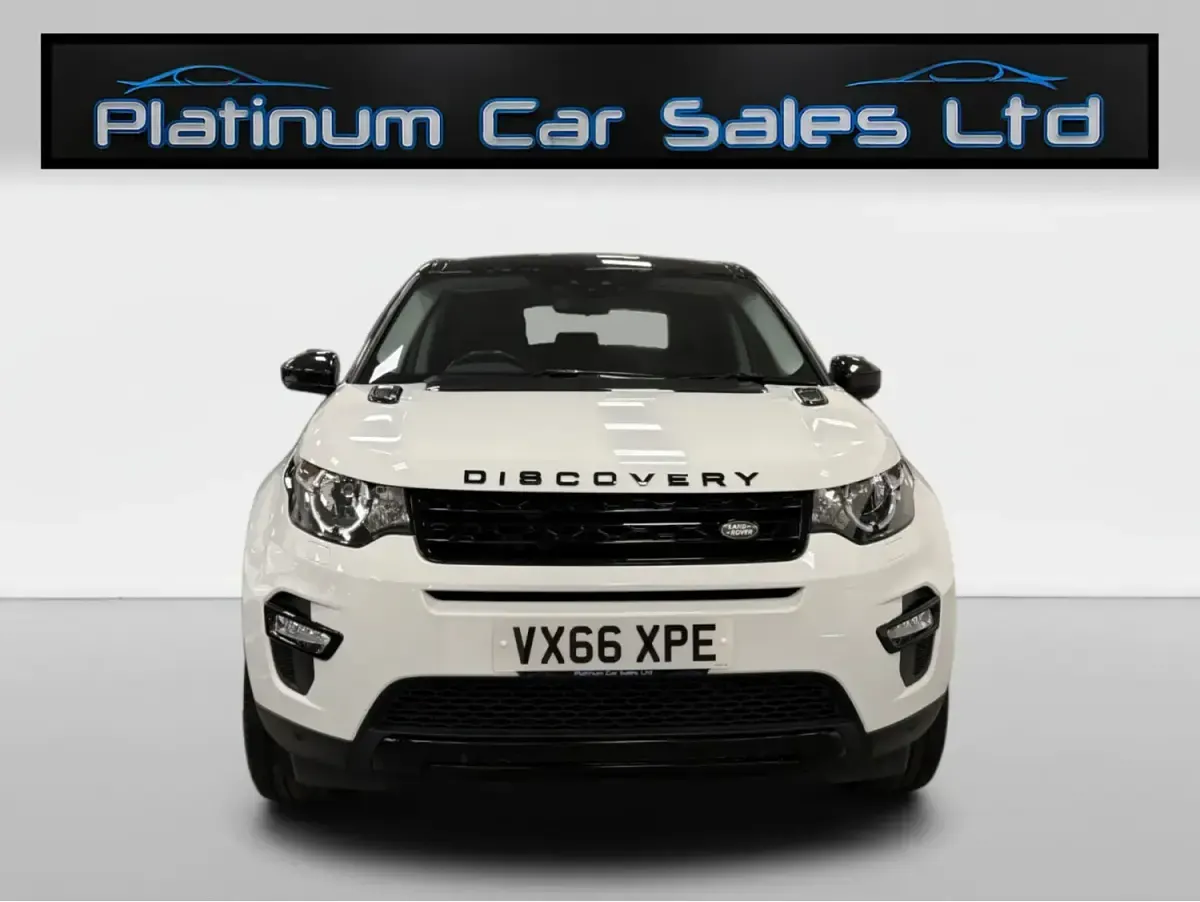 Used Land Rover Discovery Sport SE 180 HP (132 kW) 2016 White SUV