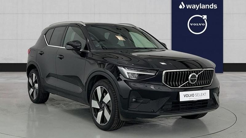 Black Used 2022 Volvo XC40 Ultimate SUV | £29,291 (Fair price) - Image 1/4