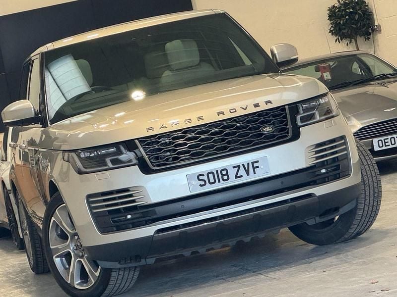 Used Land Rover Range Rover Vogue 258 HP (189 kW) 2018 Gold SUV