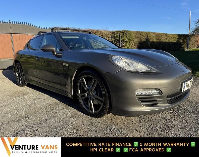 Used Porsche Panamera 250 HP (183 kW) 2012 Grey Hatchback