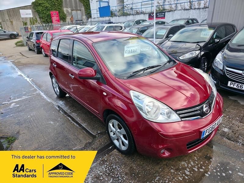 Red Used 2010 Nissan Note Tekna MPV | £4,695 (Fair price) - Image 1/4