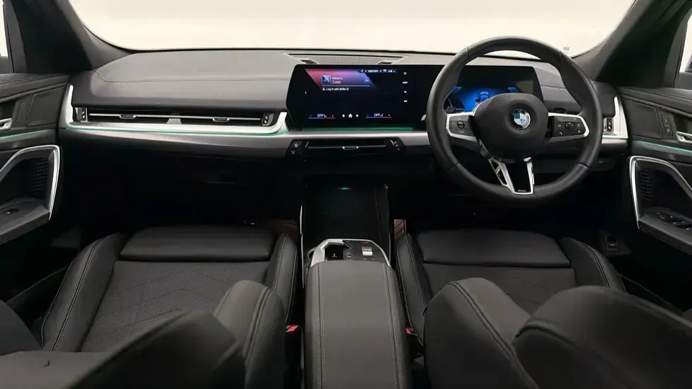Begagnad BMW X2 M Sport 168 HK (123 kW) 2025 Blå SUV