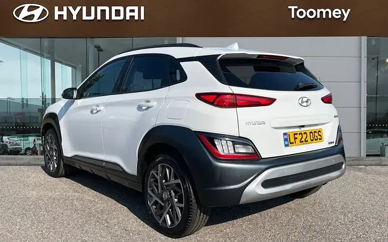 Used Hyundai Kona Premium 141 HP (103 kW) 2022 White SUV