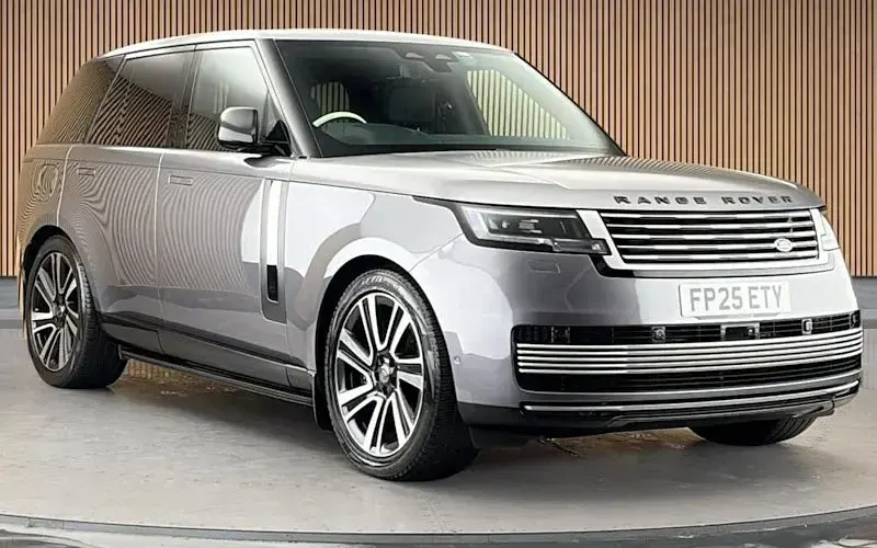 Used Land Rover Range Rover S 615 HP (452 kW) 2025 SUV