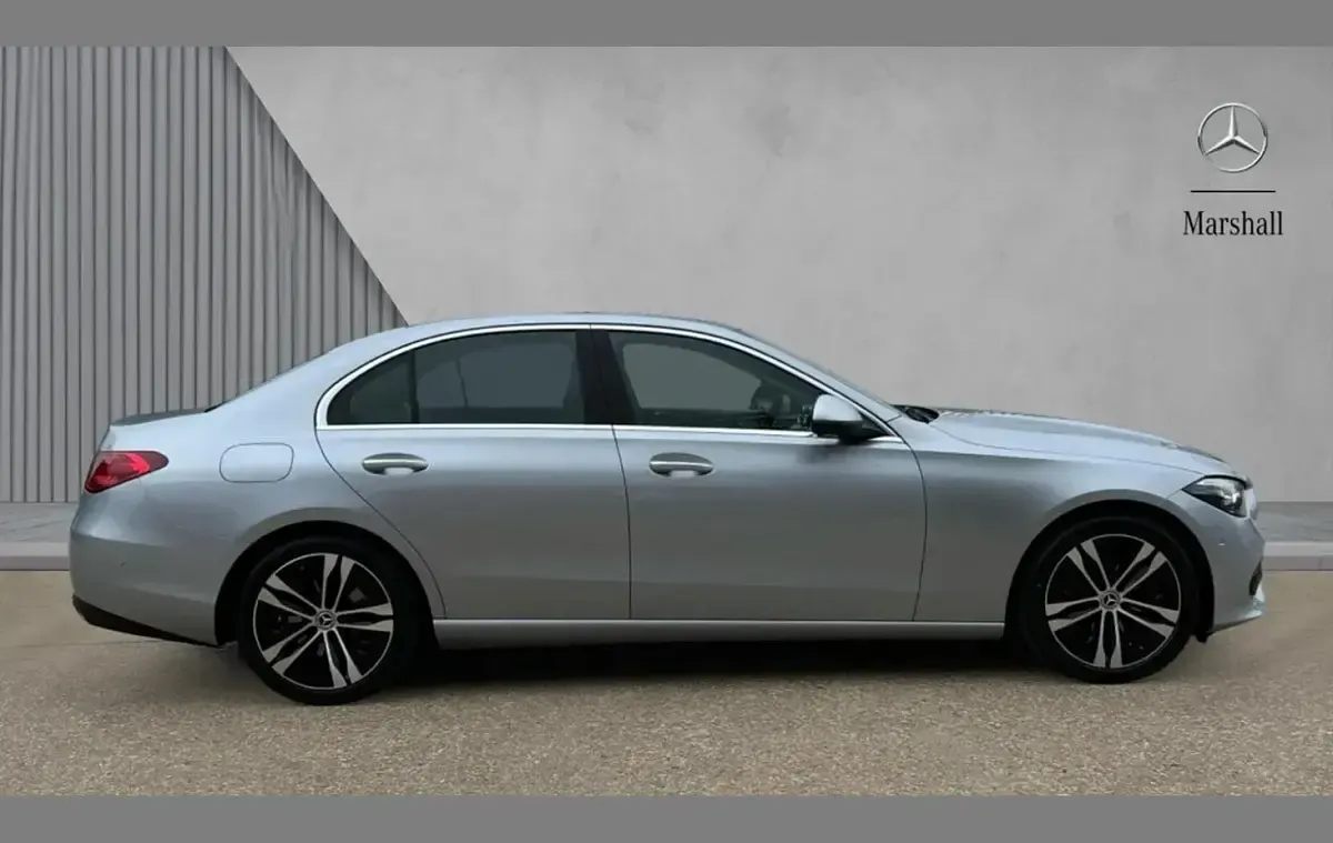 Used Mercedes C220 Exclusive Luxury 194 HP (142 kW) 2023 Silver Sedan