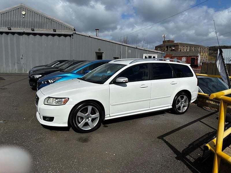 Used Volvo V50 SE 136 HP (100 kW) 2008 White Estate