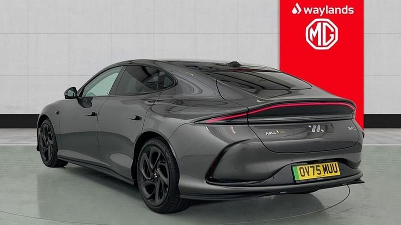 Used MG IM5 Performance 553 kW (752 HP) 2025 Silver Hatchback