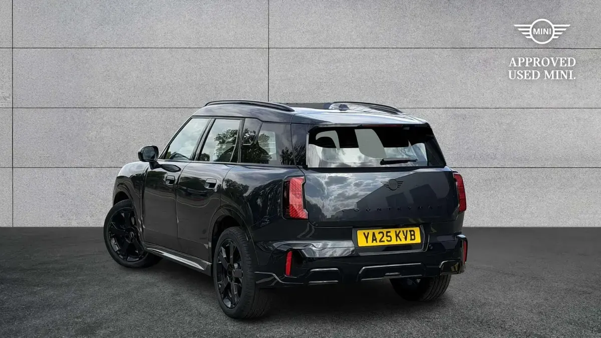 Used Mini Countryman 168 HP (123 kW) 2025 Grey SUV