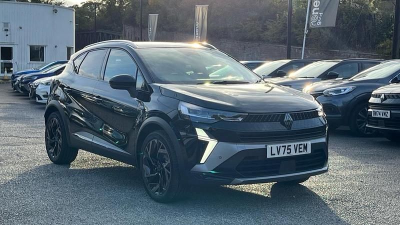 Black New 2025 Renault Captur Esprit Alpine SUV | £25,790 (A bit pricey) - Image 1/1