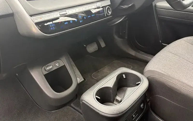 Used Hyundai Ioniq 5 SE 125 kW (170 HP) 2022 Grey SUV