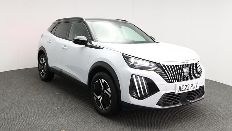 White Used 2023 Peugeot 2008 GT SUV | £18,999 (Fair price) - Image 1/4