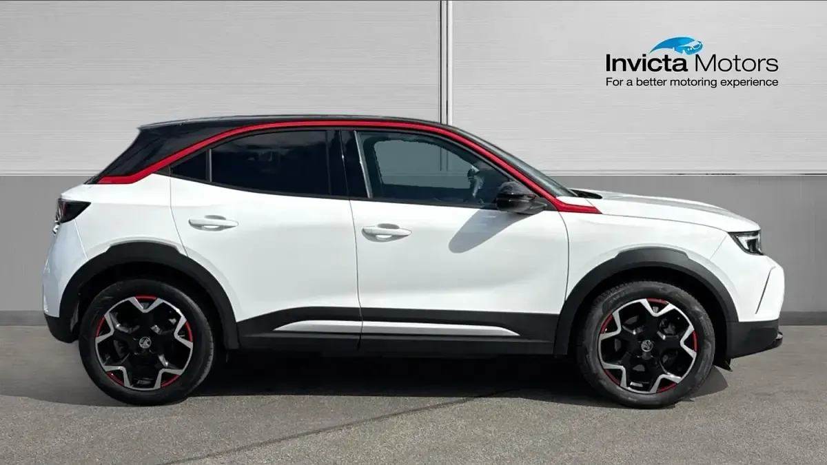 Used Vauxhall Mokka X 100 kW (136 HP) 2024 White SUV