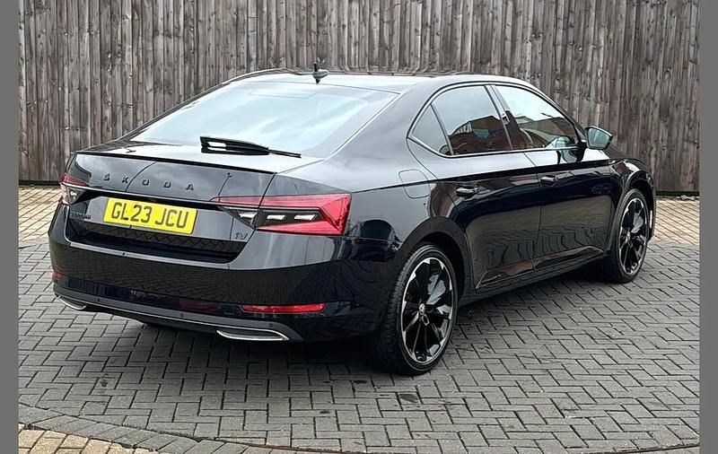 Used Skoda Superb SportlinePlus 214 HP (157 kW) 2023 Black Hatchback