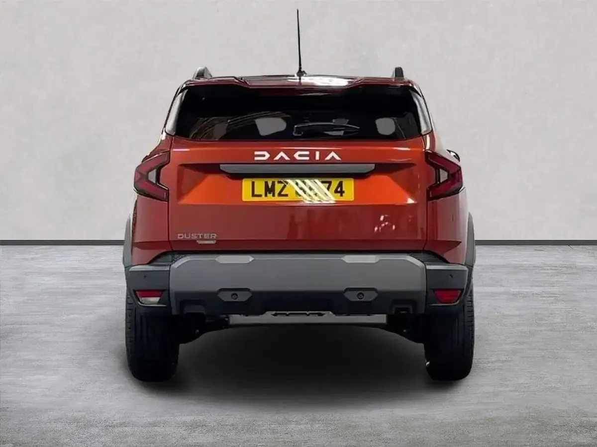 New Dacia Duster Journey 143 HP (105 kW) 2026 Orange Hatchback