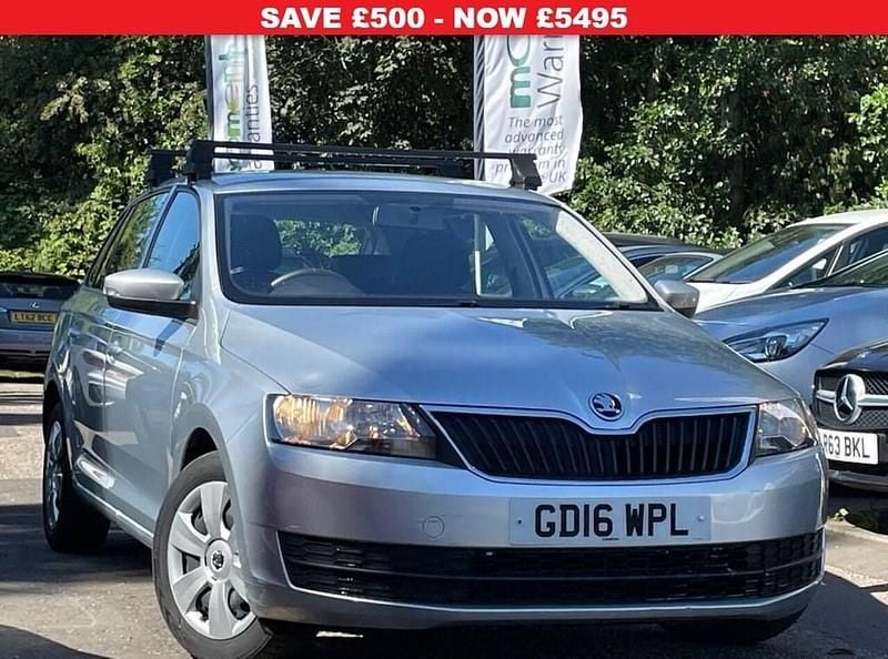 Silver Used 2016 Skoda Rapid Hatchback | £5,495 (Fair price) - Image 1/4