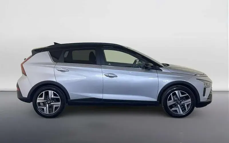 Used Hyundai Bayon Ultimate 101 HP (74 kW) 2023 Silver SUV