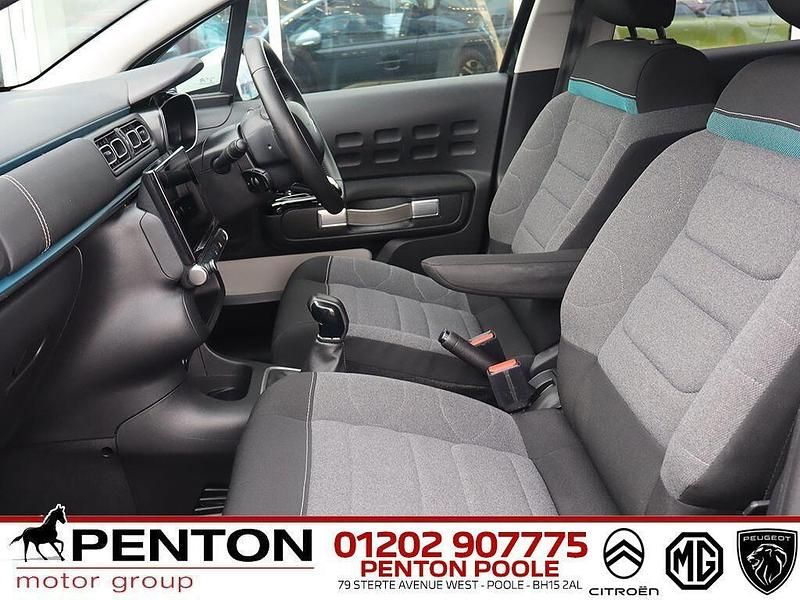 Used Citroën C3 PureTech 82 HP (60 kW) 2022 Black Hatchback