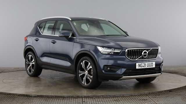 Used 2021 Volvo XC40 Inscription SUV | £22,990 (Fair price) - Image 1/4