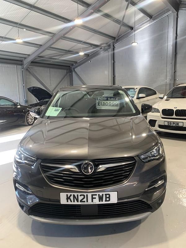 Grey Used 2021 Vauxhall Grandland X SRi SUV | £9,995 - Image 1/4