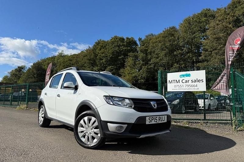 White Used 2015 Dacia Sandero Ambiance Hatchback | £2,995 (Good price) - Image 1/1