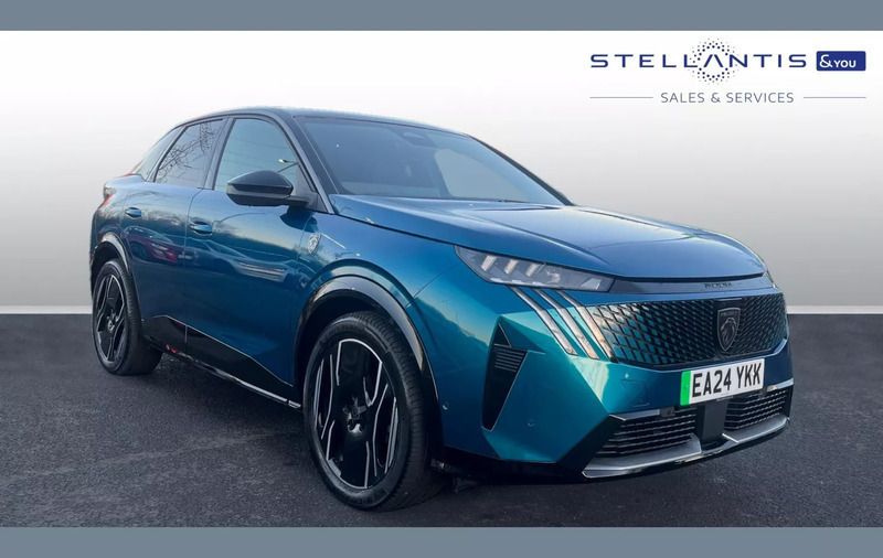 Blue Used 2024 Peugeot e-3008 GTi SUV | £33,000 - Image 1/4