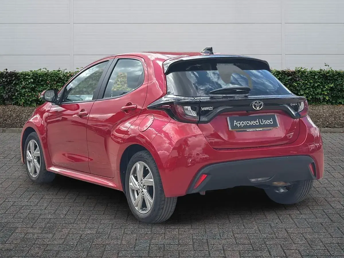 Used Toyota Yaris 2025 Red Hatchback