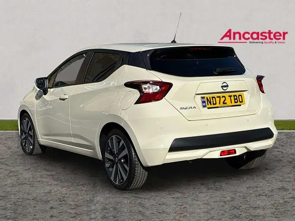 Used Nissan Micra Tekna 92 HP (67 kW) 2022 White Hatchback
