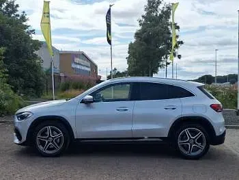 Used Mercedes GLA220 AMG Line Premium Plus 190 HP (139 kW) 2021 Silver SUV