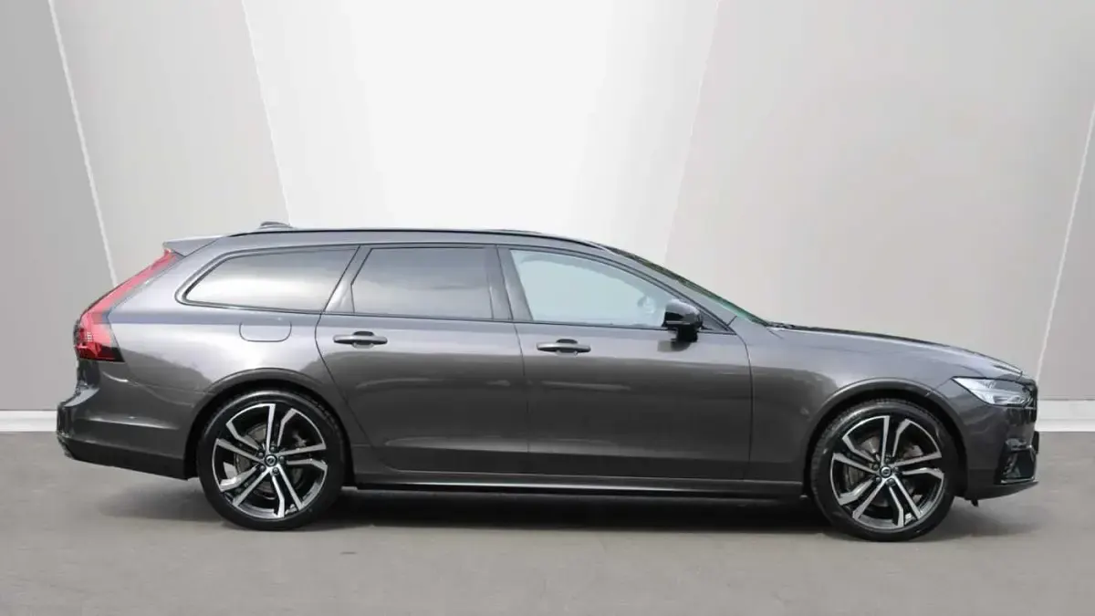 Used Volvo V90 Ultimate 350 HP (257 kW) 2023 Estate