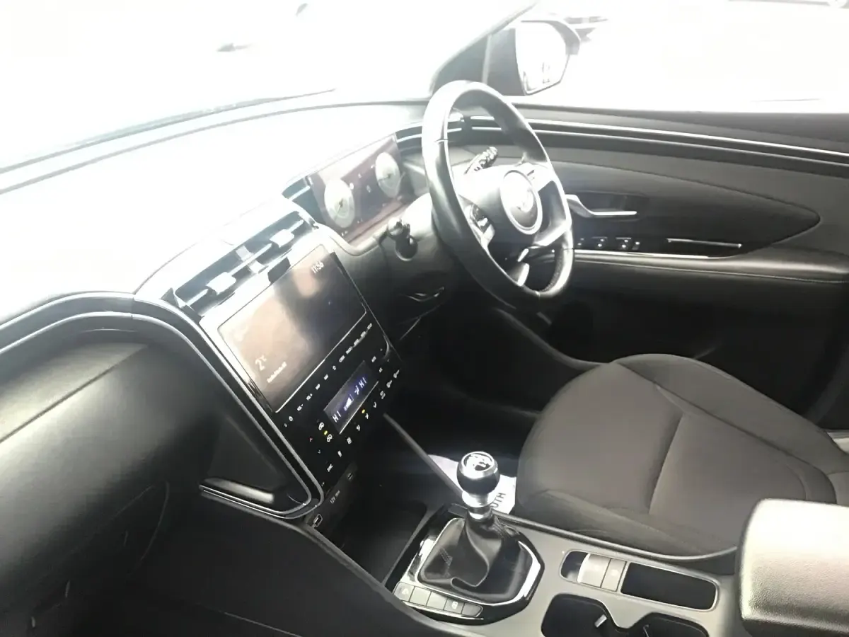 Used Hyundai Tucson SE 150 HP (110 kW) 2021 Grey SUV