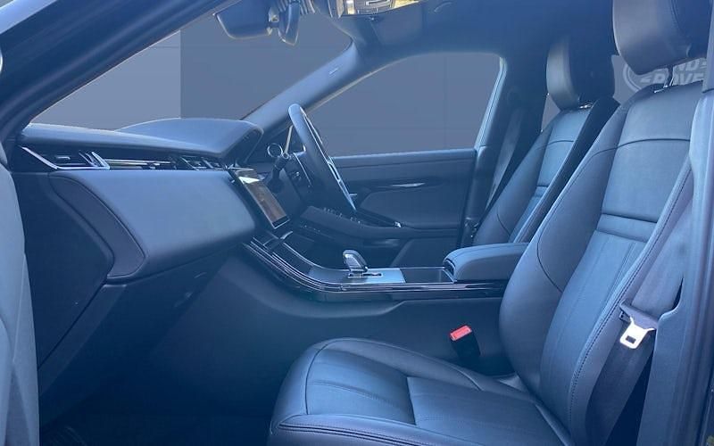 Used Land Rover Range Rover evoque SE Dynamic 269 HP (197 kW) 2025 Hatchback