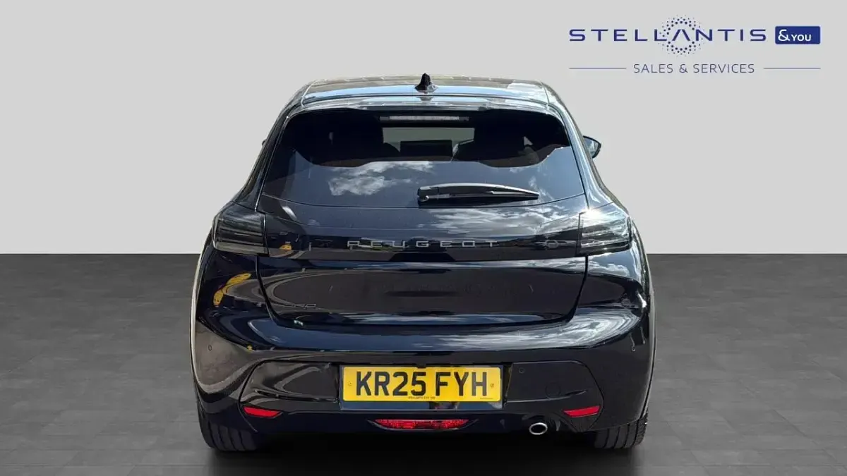 Used Peugeot 208 GT 99 HP (72 kW) 2025 Black Hatchback