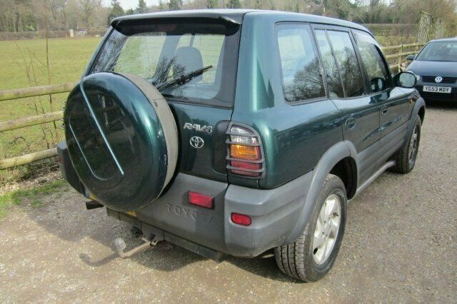 Used Toyota RAV4 126 HP (92 kW) 1998 SUV